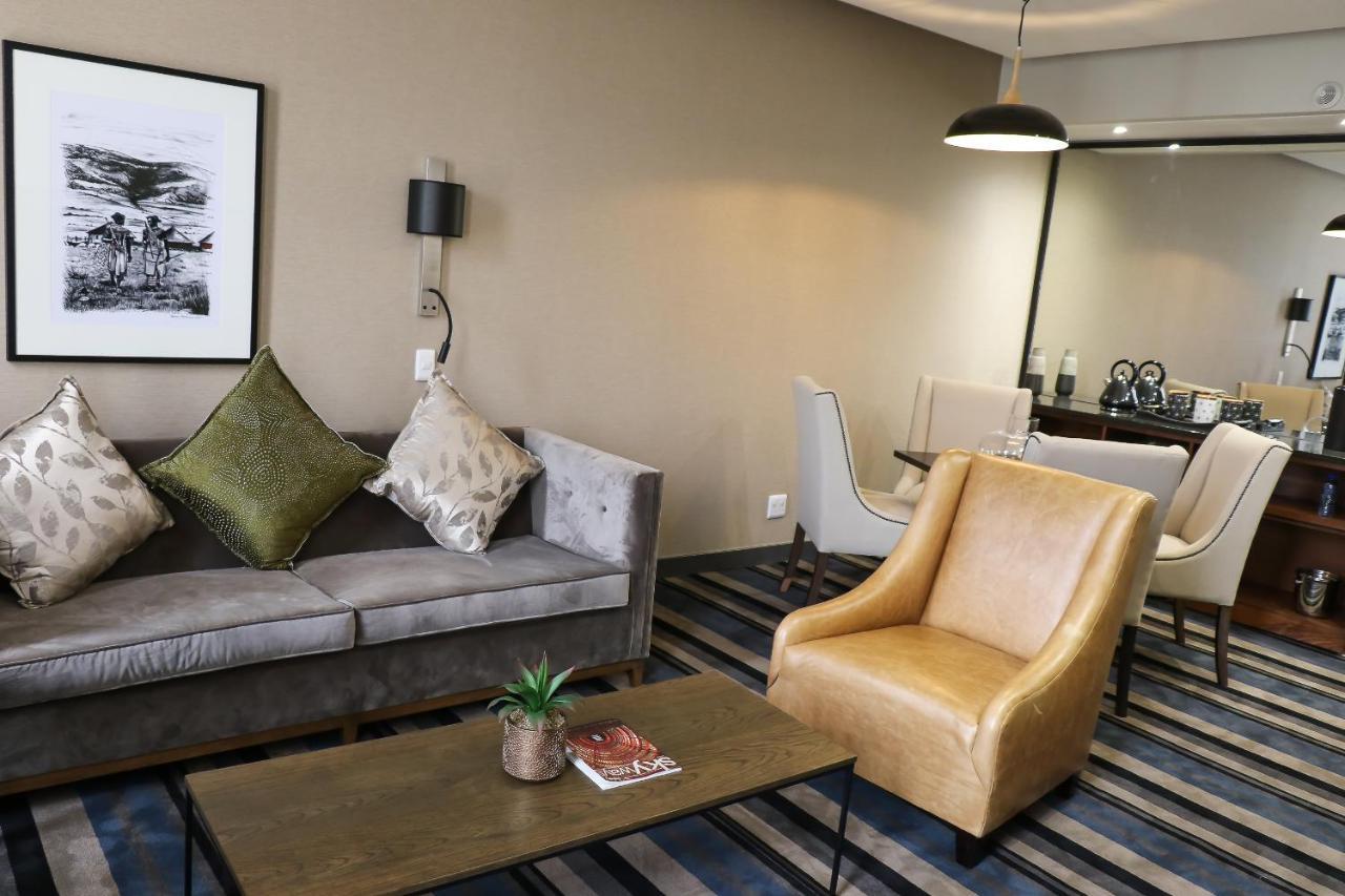 Mayfair Hotel Mthatha Eksteriør billede
