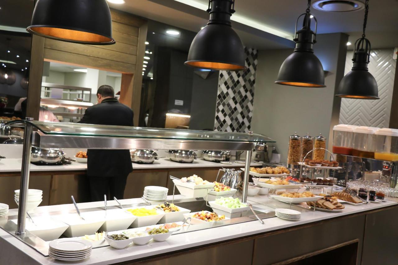 Mayfair Hotel Mthatha Eksteriør billede