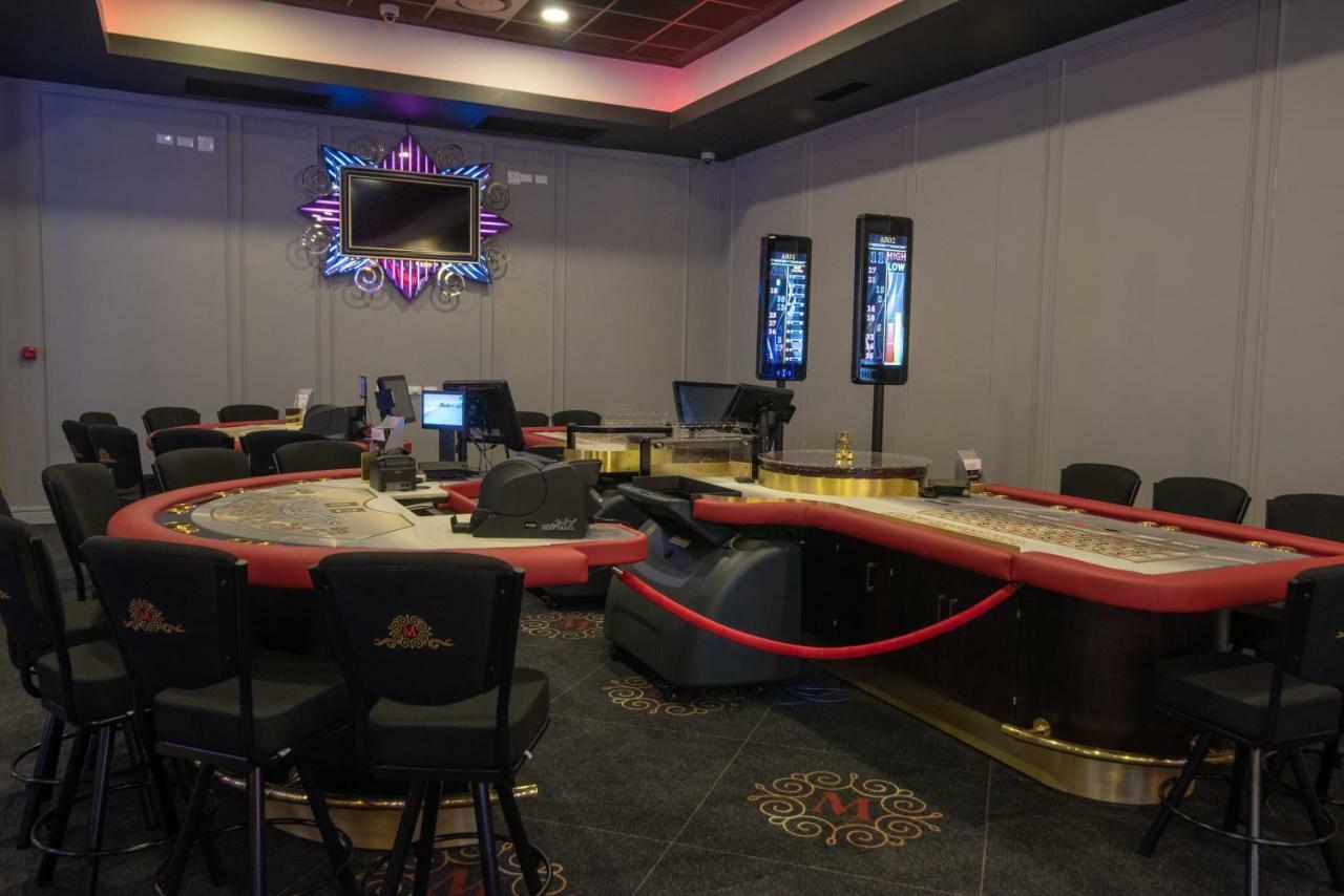 Mayfair Hotel Mthatha Eksteriør billede